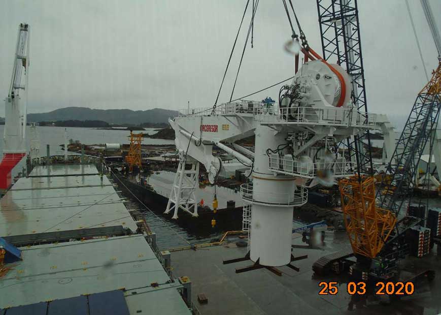 deck crane